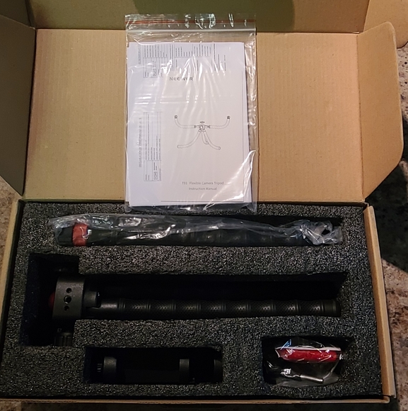 Flexible Camera Tripod - Picture 3 of 3